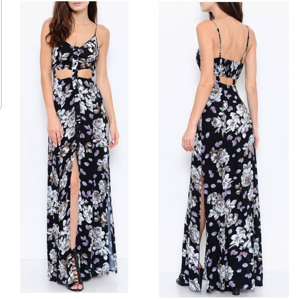 Sky's Maxi